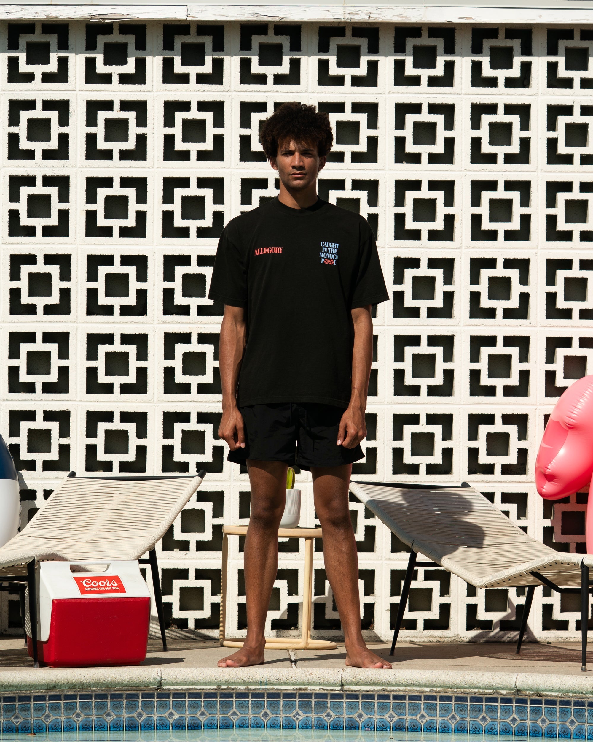 Caught In The Monaco Pool Tee / Charcoal-5