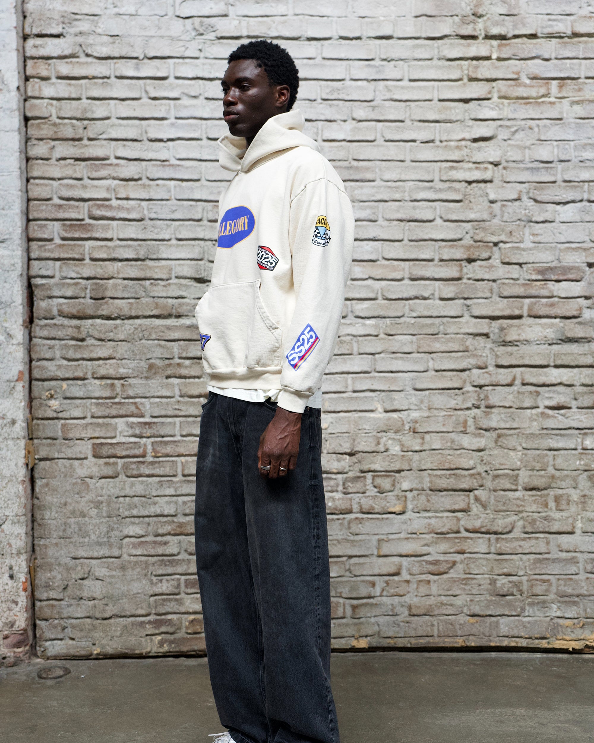 Pit Crew L027 Emblem Hoodie-5