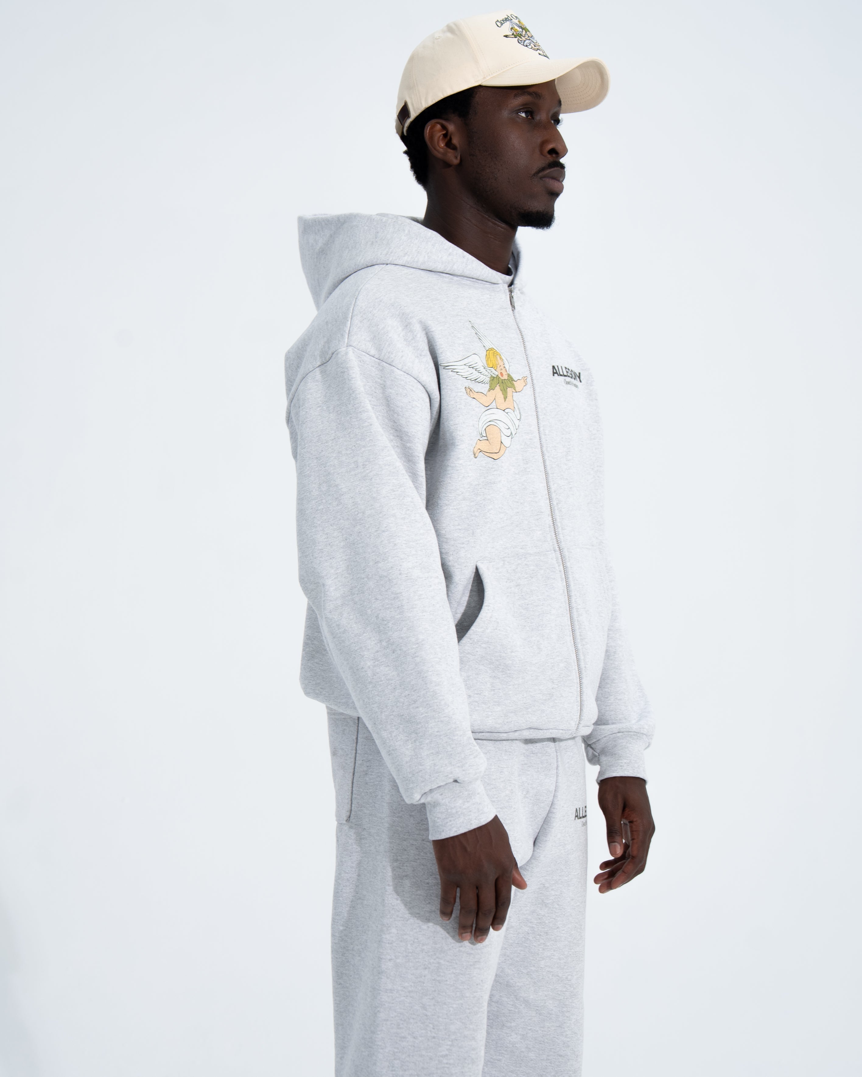 Putto Zip Hoodie-6